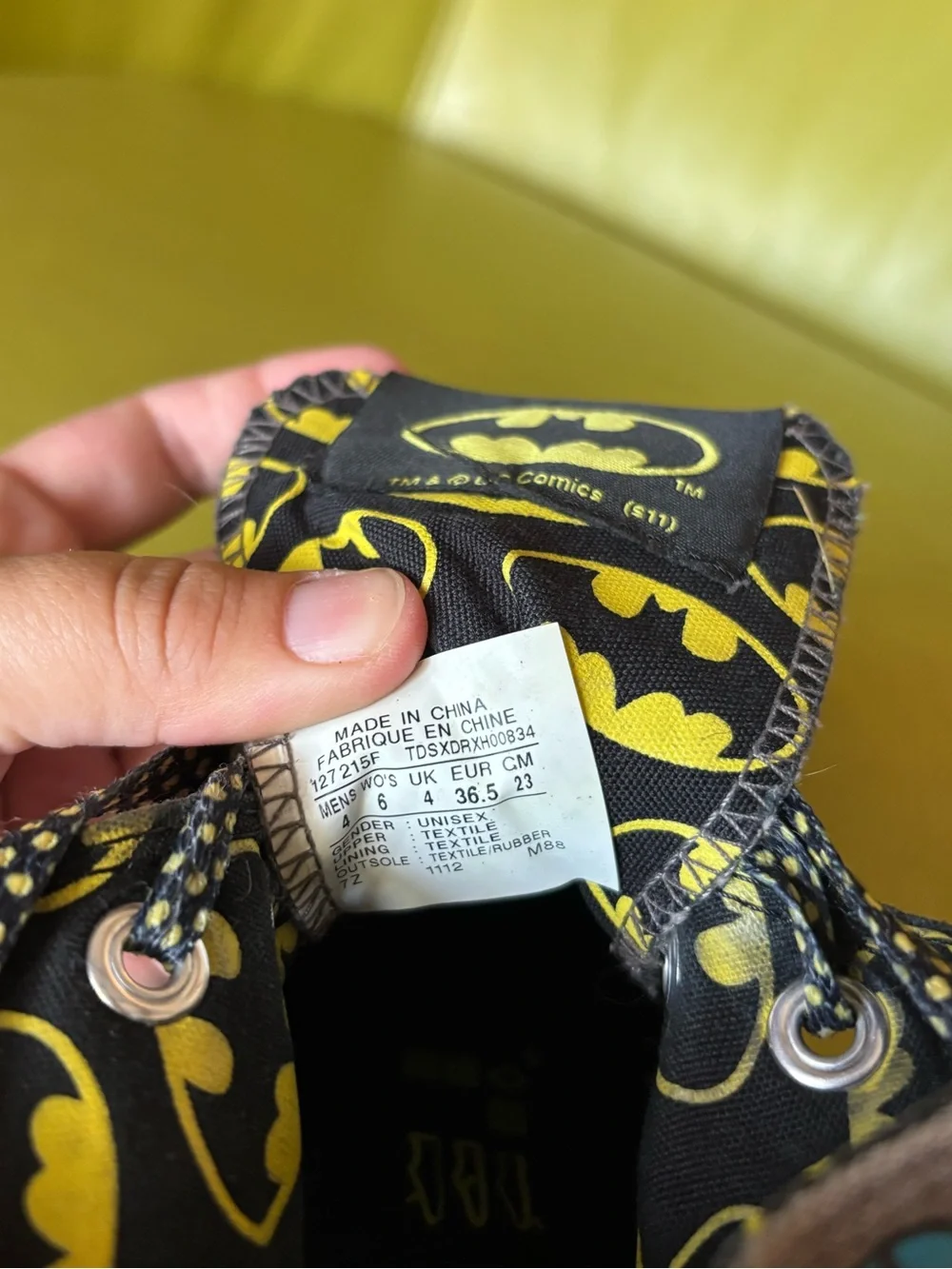 Converse All Star Batman DC Comics High Top Sneakers Men’s 4 Women’s 6